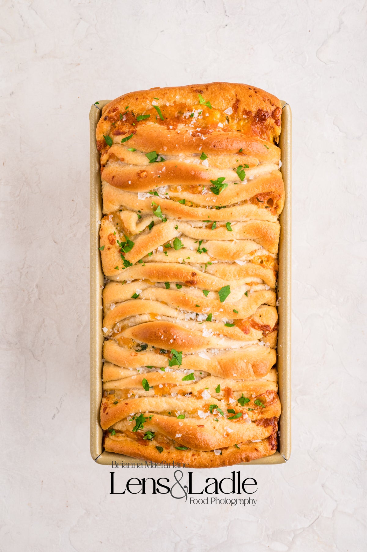 Cheesy Pull Apart Bread- Exclusive Recipe Set