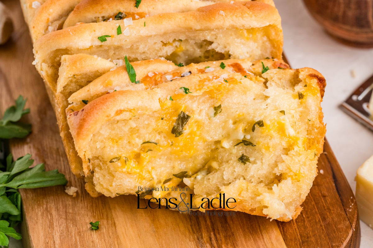 Cheesy Pull Apart Bread- Exclusive Recipe Set