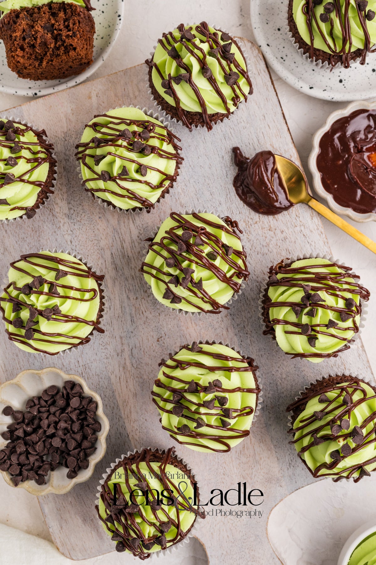 Mint Chocolate Cupcakes- Exclusive Recipe Set